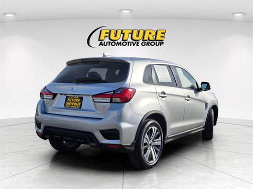 2024 Mitsubishi Outlander Sport SE
