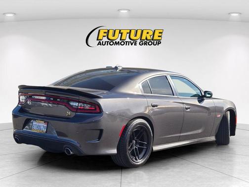 Granite Pearlcoat 2020 Dodge Charger R/T Scat Pack