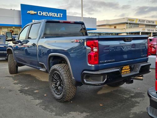 2026 Chevrolet Silverado 2500 Custom