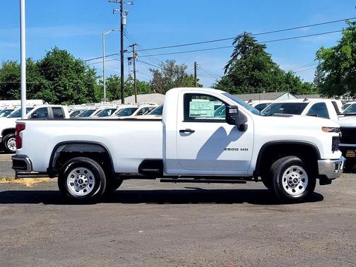 Summit White 2026 Chevrolet Silverado 2500 WT