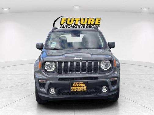 Sting-Gray Clearcoat 2021 Jeep Renegade Latitude