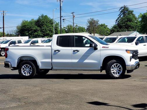 Summit White 2026 Chevrolet Silverado 1500 WT