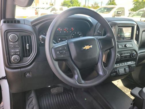 Summit White 2026 Chevrolet Silverado 1500 WT