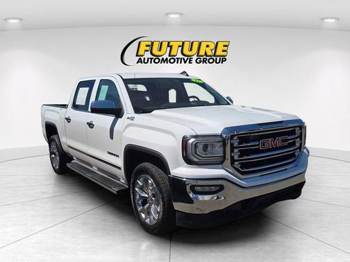 Summit White 2017 GMC Sierra 1500 SLT