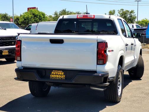 Summit White 2026 Chevrolet Colorado WT