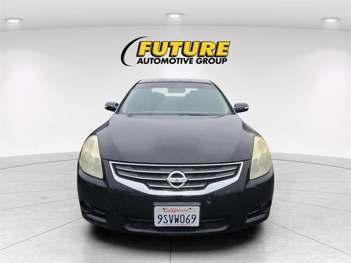 2012 Nissan Altima 3.5 SR