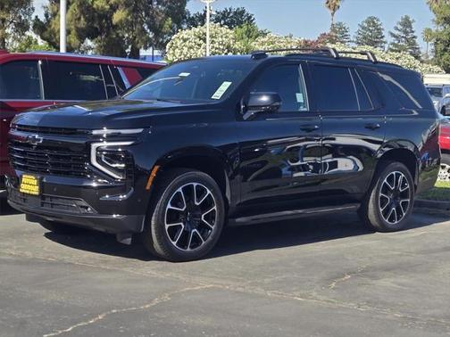 2025 Chevrolet Tahoe 4WD RST