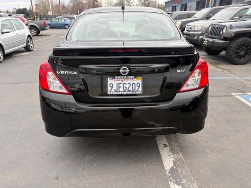 2017 Nissan Versa 1.6 SV