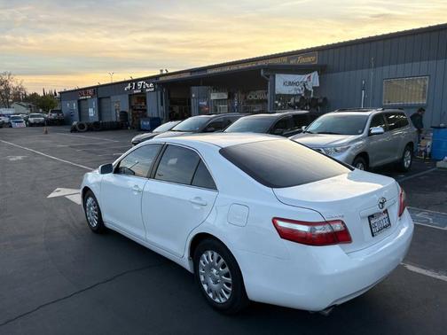 2009 Toyota Camry LE V6
