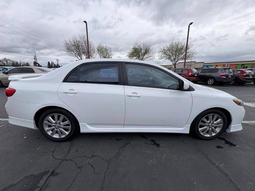 2009 Toyota Corolla S