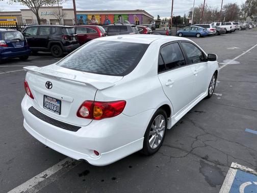 2009 Toyota Corolla S