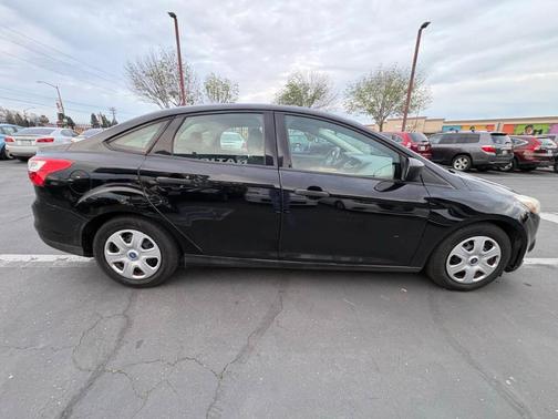 2012 Ford Focus S