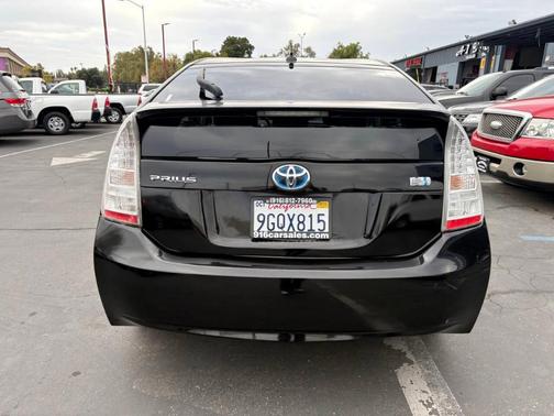 2011 Toyota Prius I