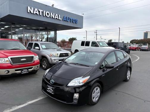 2011 Toyota Prius I