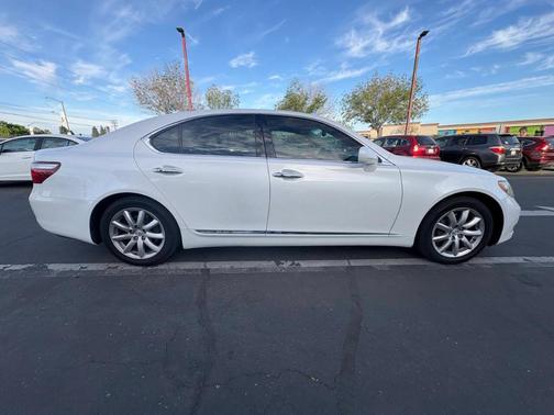 White 2009 Lexus LS 460 Base