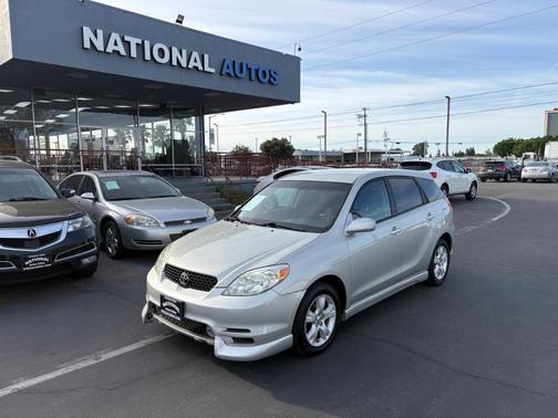 White 2003 Toyota Matrix XR
