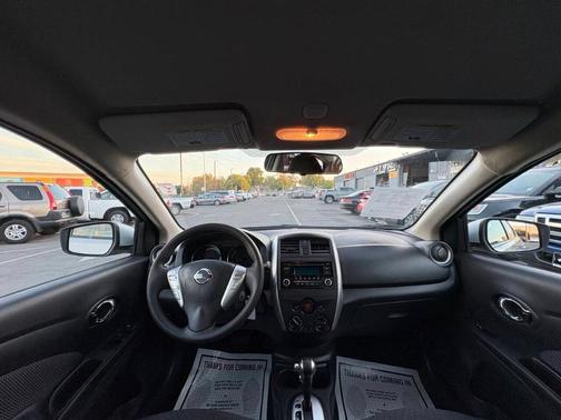 2016 Nissan Versa 1.6 SV