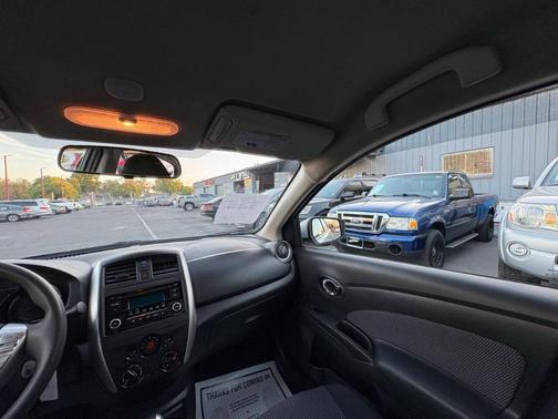 2016 Nissan Versa 1.6 SV