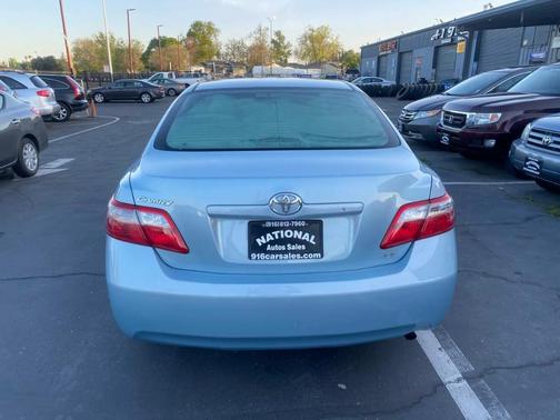 2009 Toyota Camry LE