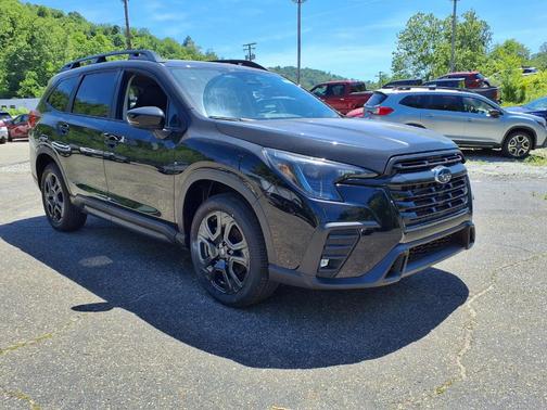 Crystal Black Silica 2026 Subaru Ascent Onyx Edition Touring