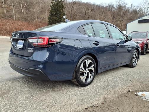 2025 Subaru Legacy Premium