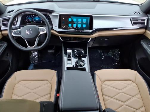 2026 Volkswagen Atlas Cross Sport 2.0T SE w/Technology