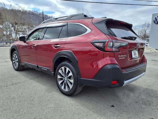 2025 Subaru Outback Touring