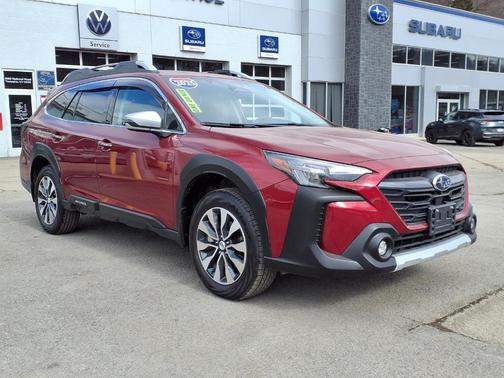 2025 Subaru Outback Touring