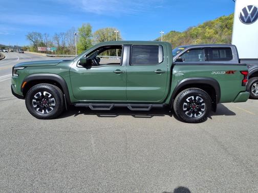 2022 Nissan Frontier PRO-4X