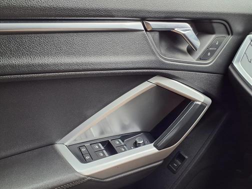 2019 Audi Q3 2.0T Premium