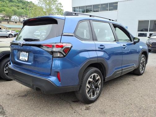 Blue Pearl 2026 Subaru Forester