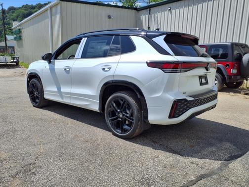 2025 Volkswagen Tiguan 2.0T SE R-Line Black