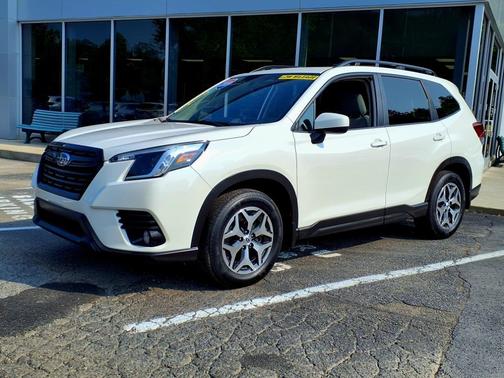 2023 Subaru Forester 2.5i Premium