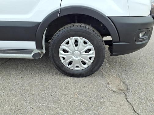 Oxford White 2024 Ford Transit-250 Base