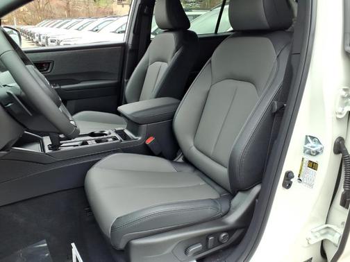 Crystal White Pearl 2026 Subaru Outback Premium