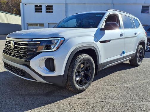 2026 Volkswagen Atlas PEAK EDITION