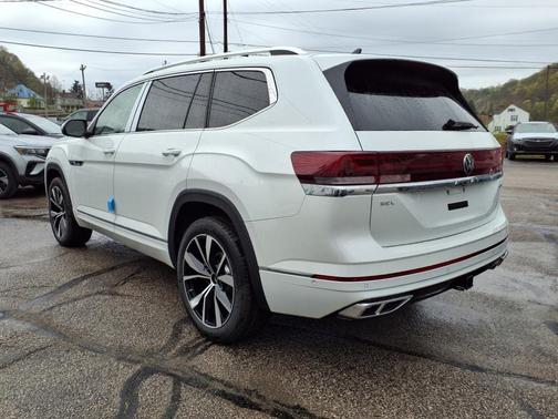 2025 Volkswagen Atlas 2.0T SEL Premium R-Line
