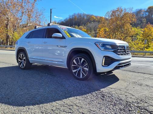 2024 Volkswagen Atlas Cross Sport 2.0T SEL Premium R-Line