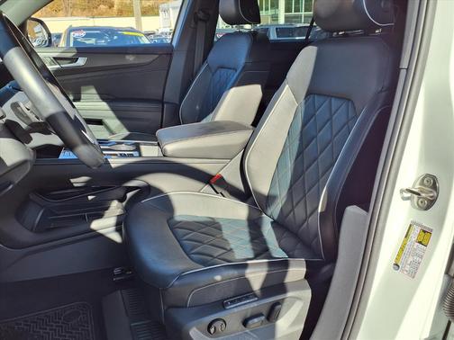 2024 Volkswagen Atlas Cross Sport 2.0T SEL Premium R-Line