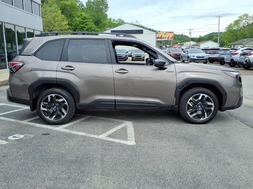 Brilliant Bronze Metallic 2025 Subaru Forester Hybrid Premium