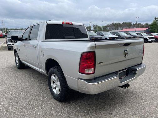 2017 RAM 1500 SLT