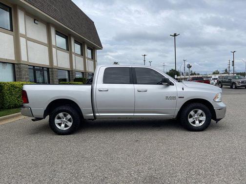 2017 RAM 1500 SLT