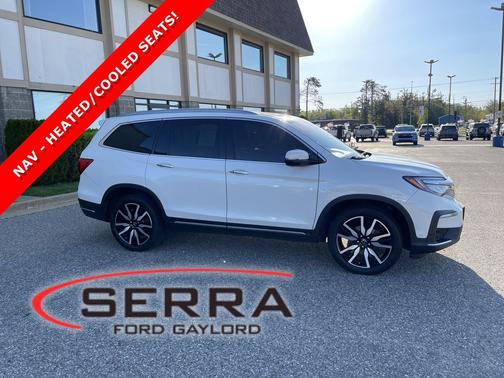 .White 2020 Honda Pilot AWD Elite