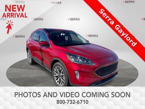 2022 Ford Escape Titanium