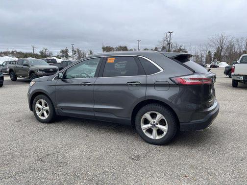 Gray 2019 Ford Edge SEL