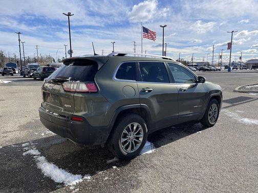 2021 Jeep Cherokee Latitude Lux