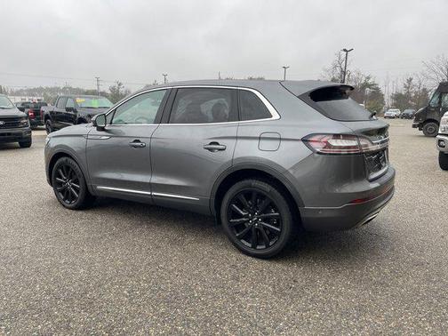 2022 Lincoln Nautilus Reserve