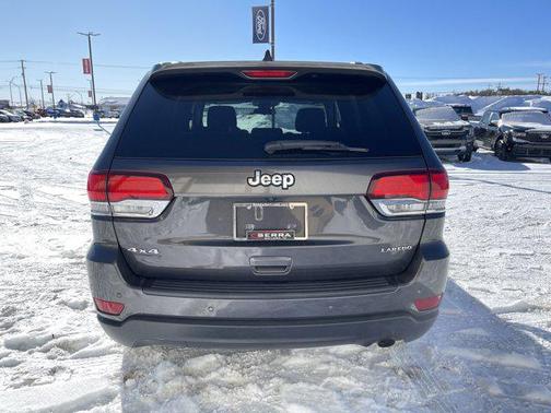 2020 Jeep Grand Cherokee Laredo