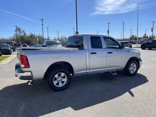 Bright Silver Metallic Clearcoat 2017 RAM 1500 Tradesman
