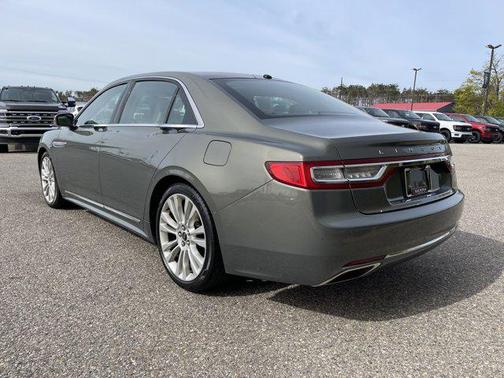 2017 Lincoln Continental Reserve